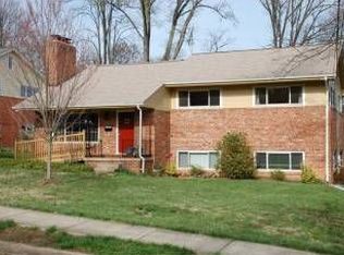 3009 N Nottingham St, Arlington, VA 22207