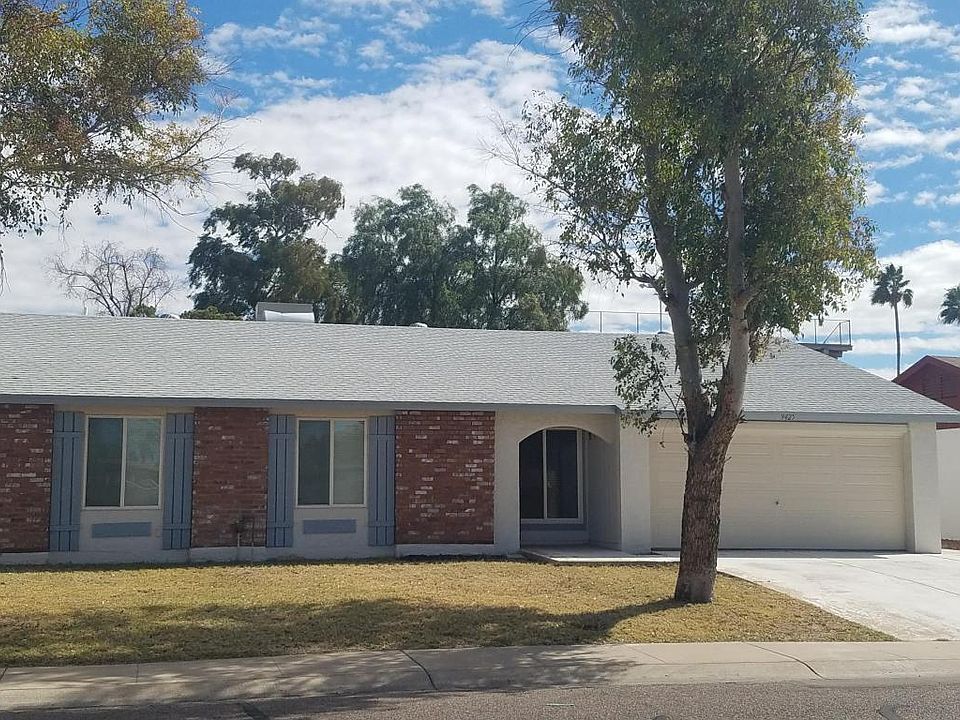 1st image of 9425 N 63rd Dr