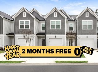 105 Crestview Way, Dallas, GA 30132