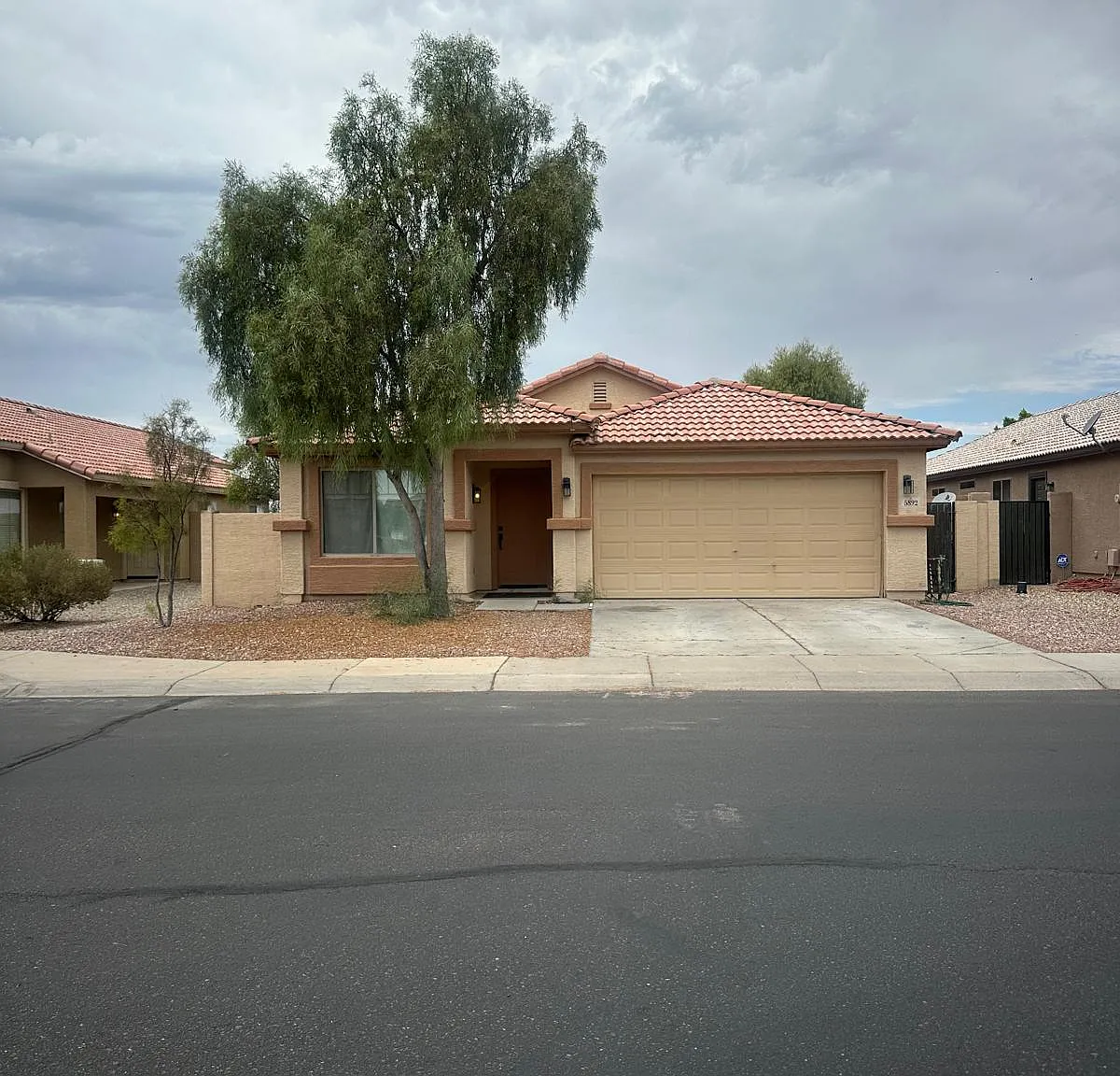 4 bed, 1849 sqft, $2,350 — Photo 1