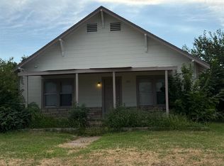 321 N Flynn Ave, Watonga, OK 73772