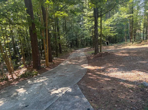 6354 Roanoke Rd, Lagrange, GA 30240