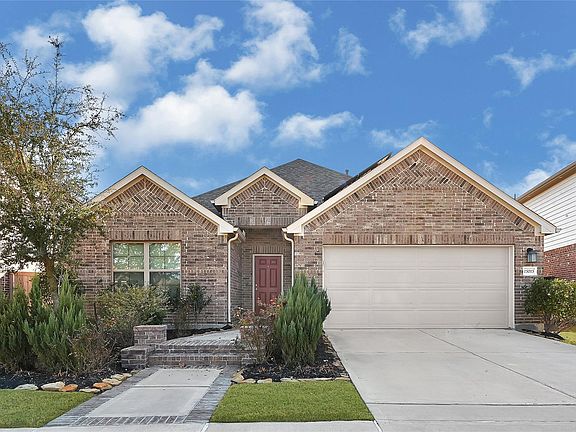 2nd image of 15015 Old Horseshoe Lake Dr