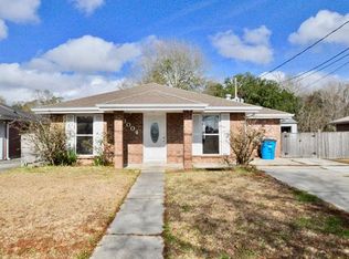 3004 Farmsite Rd, Violet, LA 70092