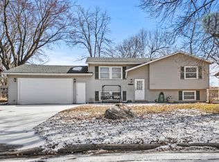 1915 Bigelow Ave, Owatonna, MN 55060