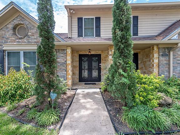 5th image of 9211 Woodleigh Dr