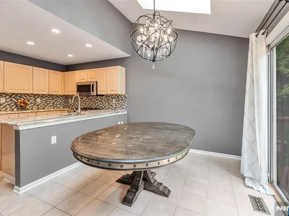 130 Butternut Drive, Wayne, NJ 07470