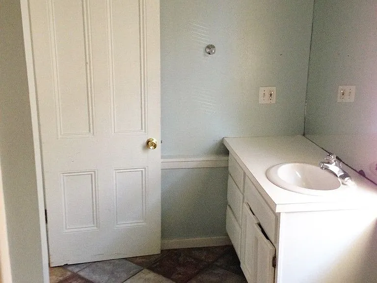 134 King St — Photo 4