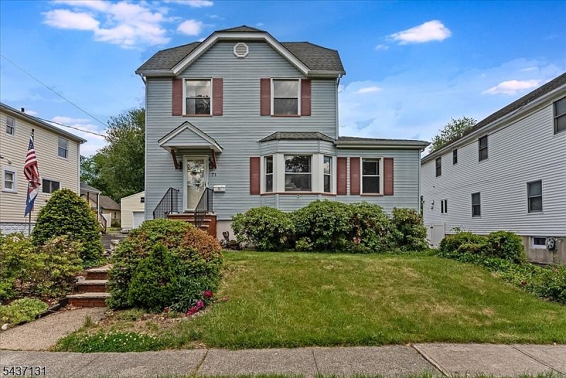 1st image of 71 Battle Hill Ave