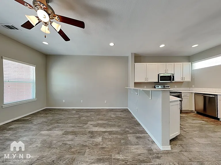 1742 N Reno Dr #1742 — Photo 5