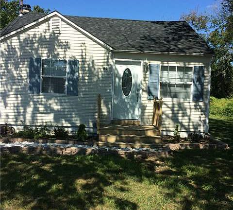 2nd image of 81 Trafalgar Dr