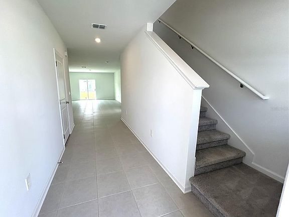 3rd image of 2731 Lookout Ridge Rd