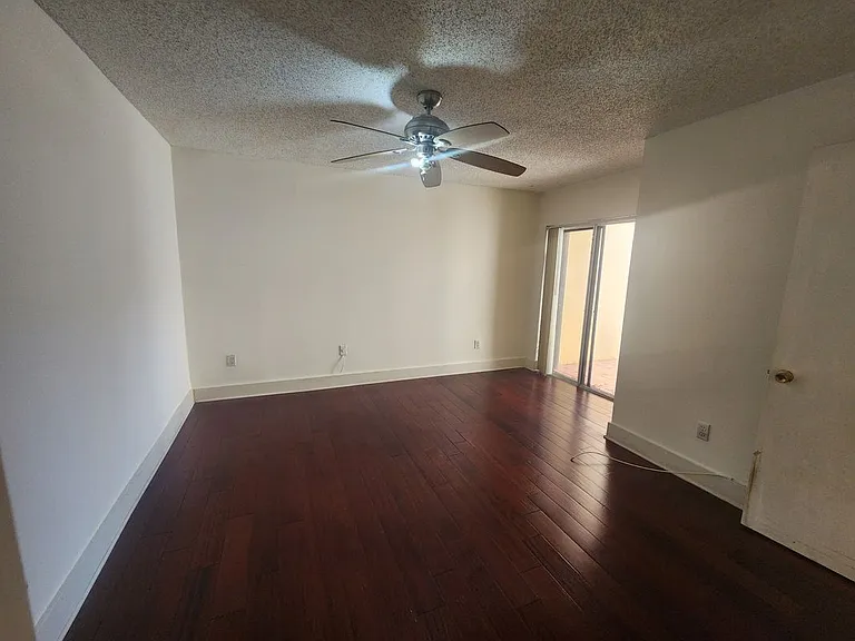 11810 SW 80th St #216 — Photo 5