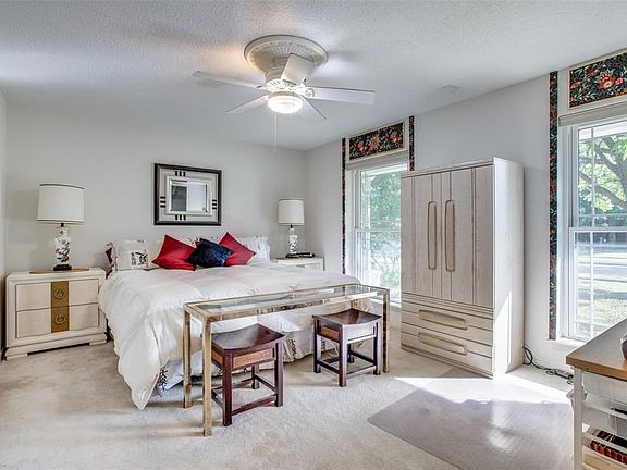 5th image of 2218 Shady Creek Dr