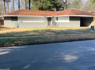 2304 Starlite Dr, Pine Bluff, AR 71603