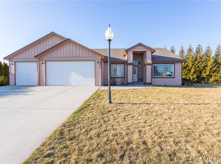 9468 Castlewood Dr SE, Moses Lake, WA 98837