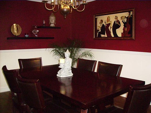 Formal dining room