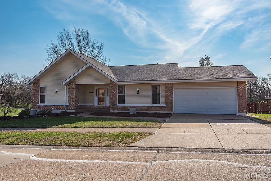 5902 Briarmist Pl photo 1
