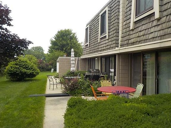 2nd image of 3333 5th Ave Unit 2D