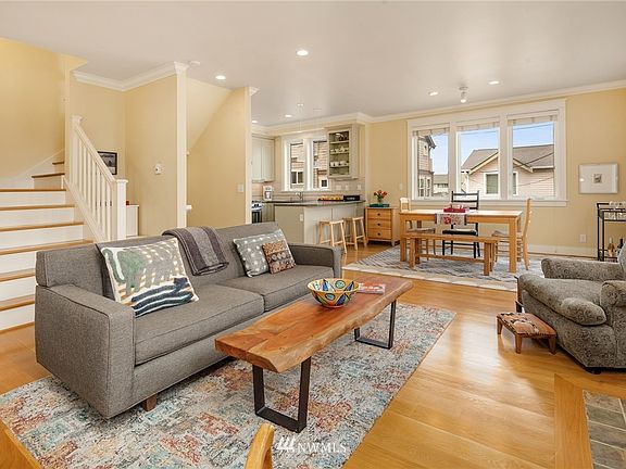 4th image of 10 A W Etruria Street