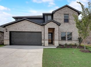 6713 Iron Oak Rd, Crowley, TX 76036