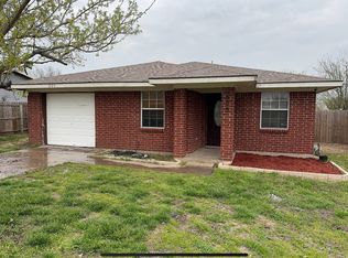 605 Fm 272, Celeste, TX 75423