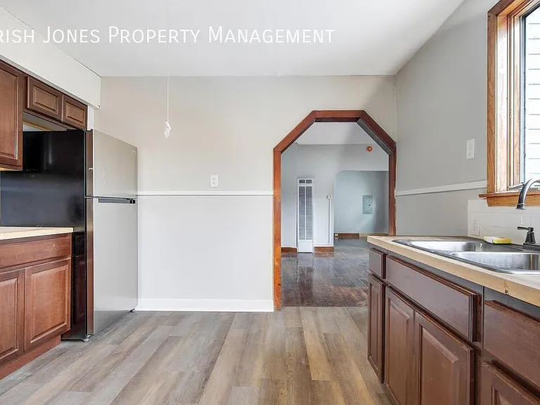 56 Fredro St #2 — Photo 7