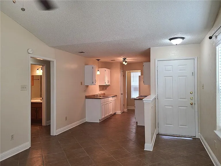12405 Alderbrook Dr #B — Photo 5
