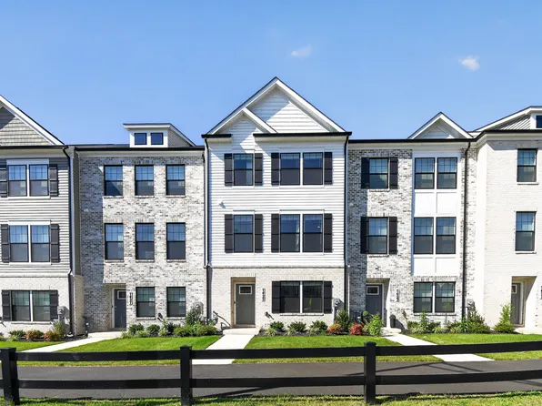 7425 Calm Retreat Blvd, Brandywine, MD 20613