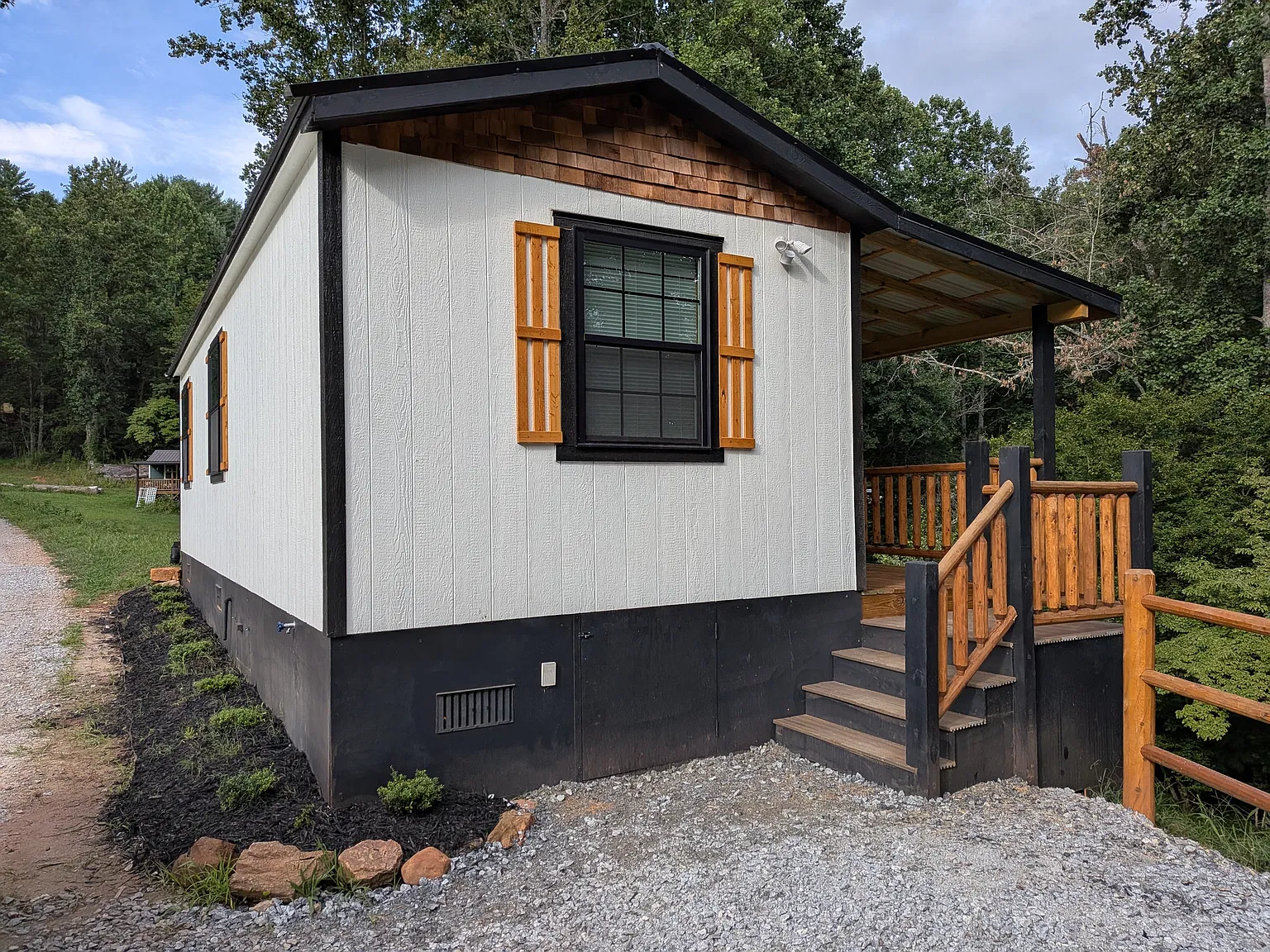 1 bed, $1,200 — Photo 1