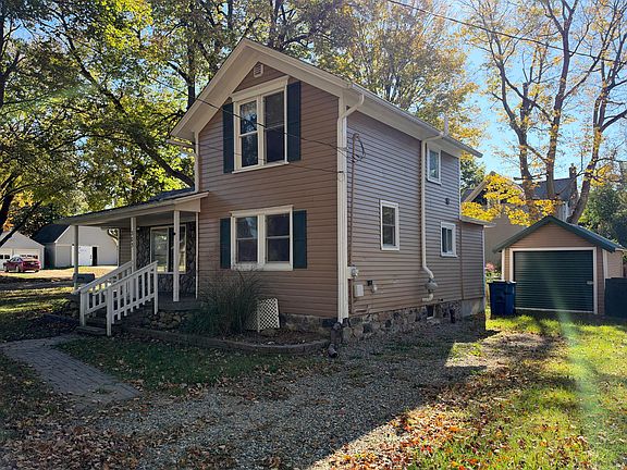 2nd image of 303 W Jackson St