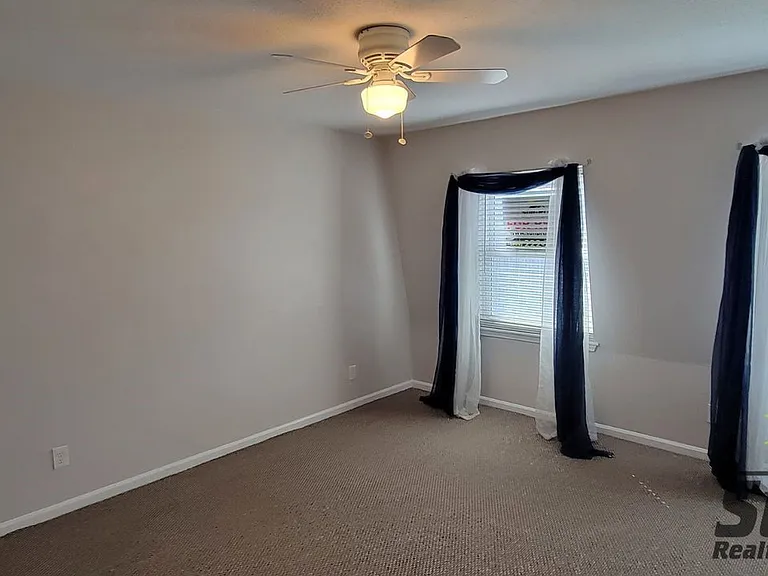 407 Lytle Ave — Photo 10