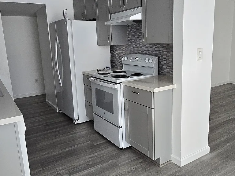 333 Orange Ave #15 — Photo 25