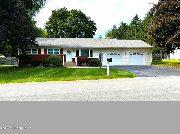 11 St. Jude Lane, Glenville, NY 12302