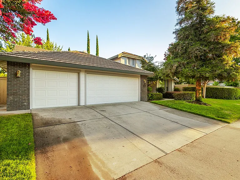 11859 S Carson Way — Photo 3