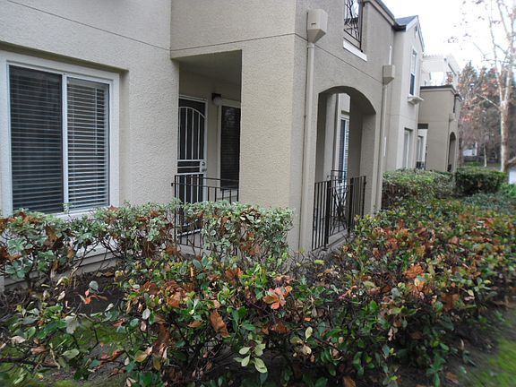 2nd image of 621 Celebration Ct