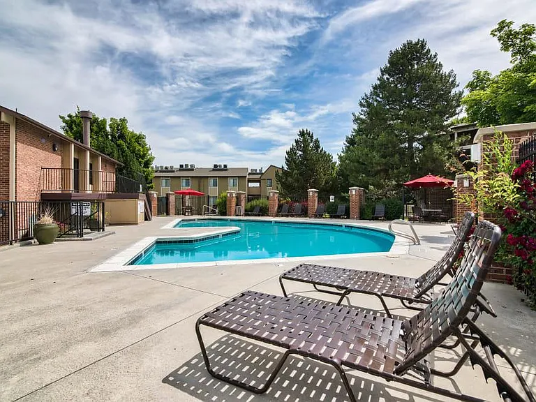 Cherry Creek Apartments — Photo 17