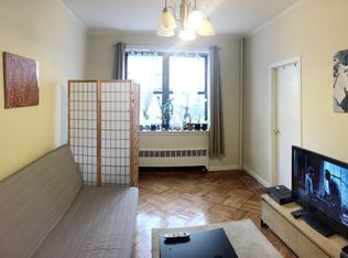 96 Louisa St APT 1R, Brooklyn, NY 11218