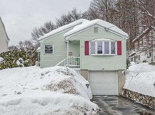 297 College Farm Rd, Waltham, MA 02451