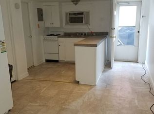 25 S Jefferson St APT 5, Lexington, VA 24450