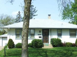 1167 Cumberland St, Saint Paul, MN 55117