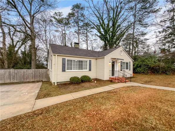 286 Mountain View Dr, Gainesville, GA 30501