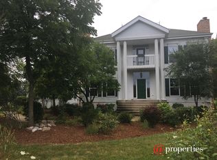124 Stone Marsh Ln, North Barrington, IL