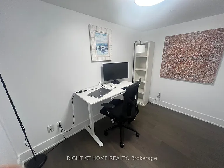 200 Bloor St W #1604 — Photo 24