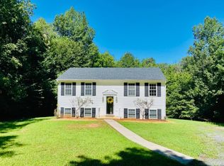 255 Rodeo Dr, Amherst, VA 24521