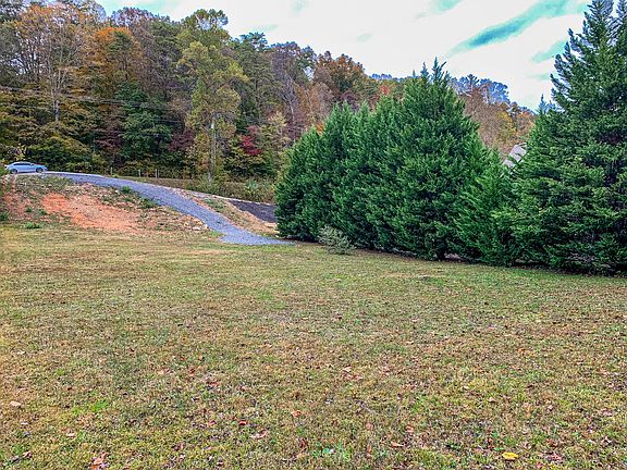 4th image of LOT Four Lovely Bluff Rd