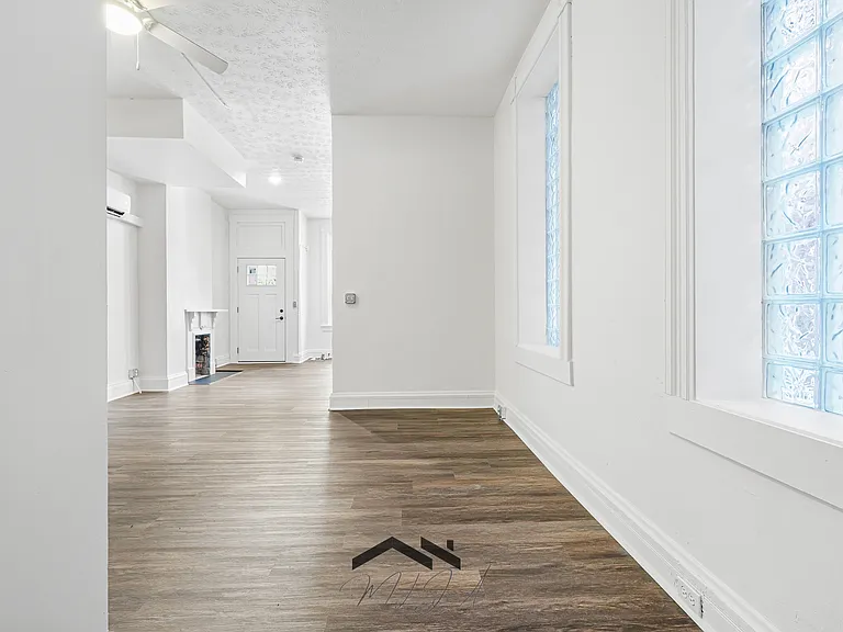 427 Whiteman St #1 — Photo 17