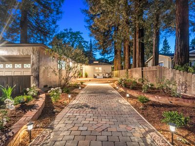 417 9th Ave, Menlo Park, CA, 94025