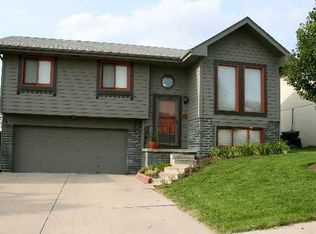 8408 Vernon Ave, Omaha, NE 68134