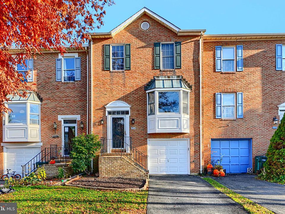 1st image of 1204 Athens Ct
